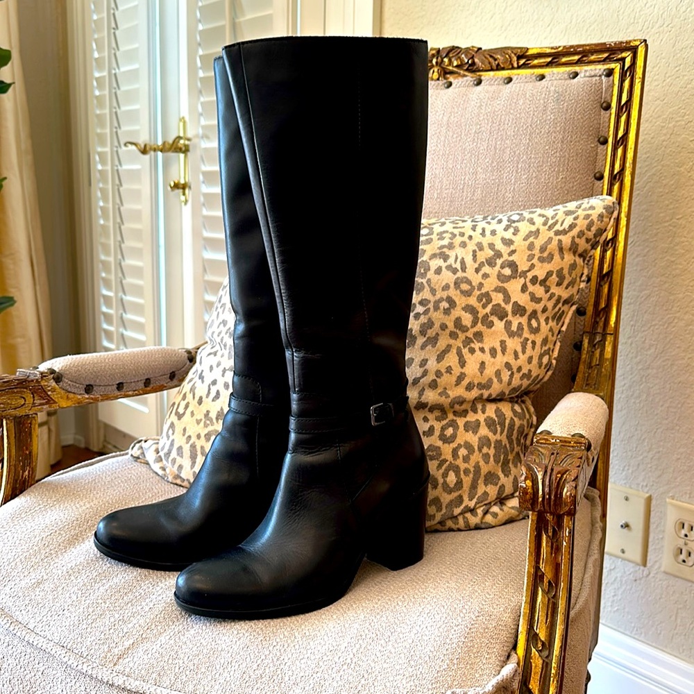 Naturalizer Boots